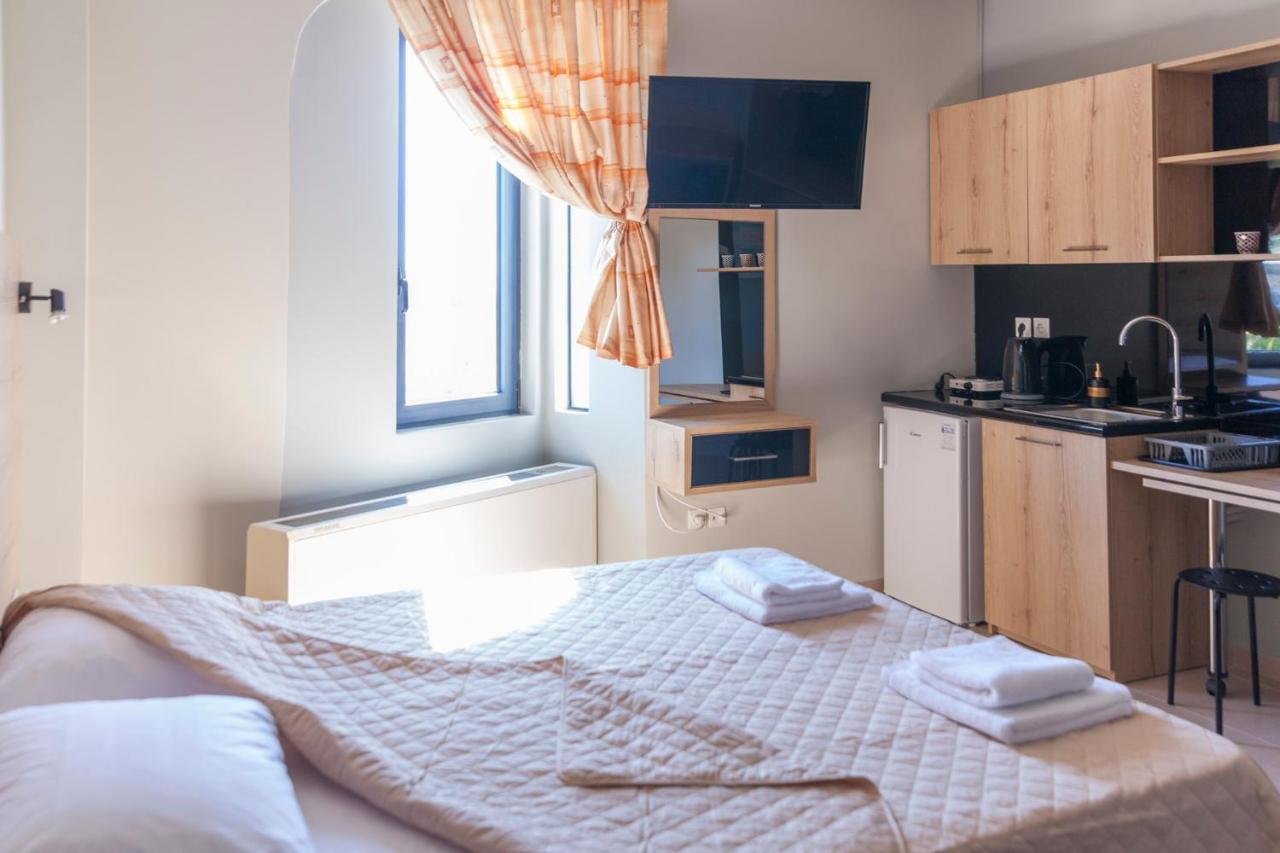 Via Mare Apartments อเล็กซานโดรโพลิส ภายนอก รูปภาพ