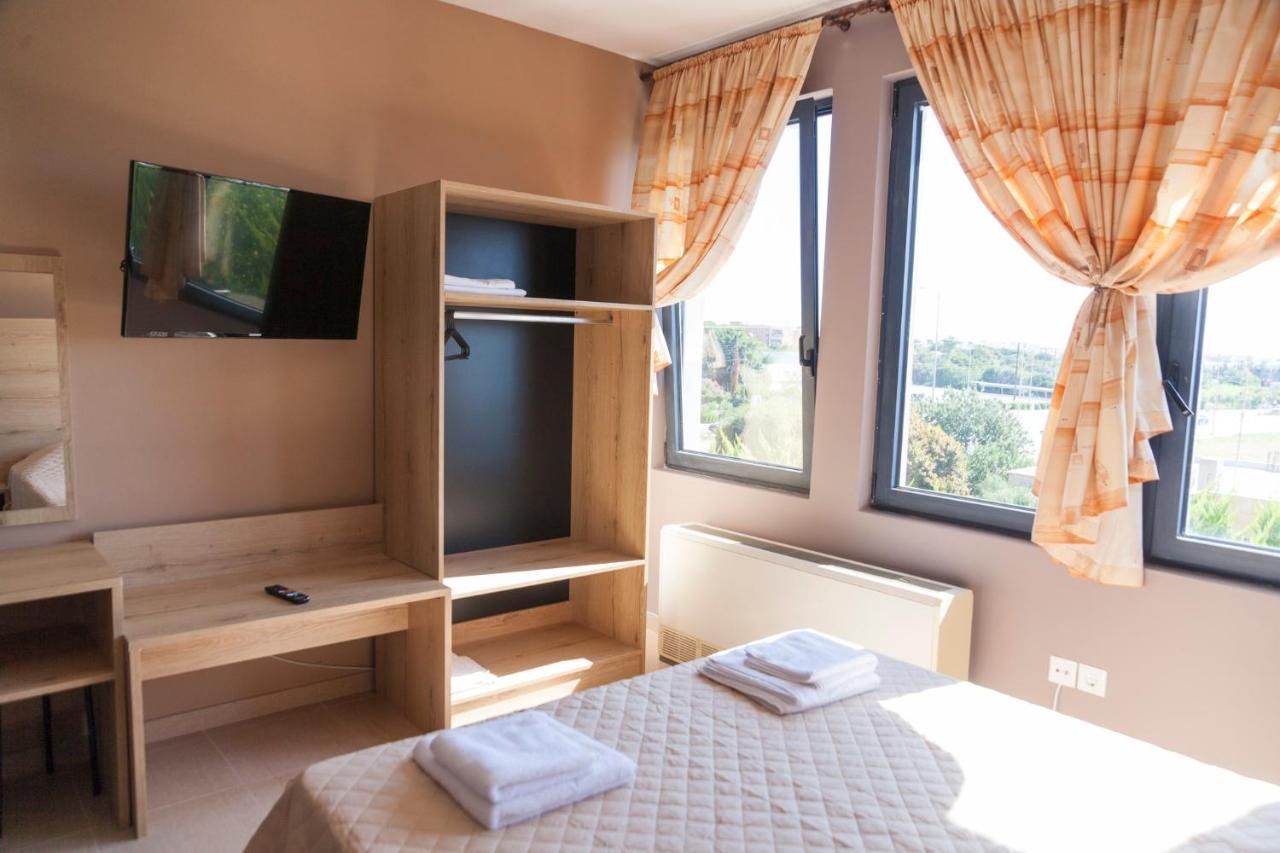Via Mare Apartments อเล็กซานโดรโพลิส ภายนอก รูปภาพ